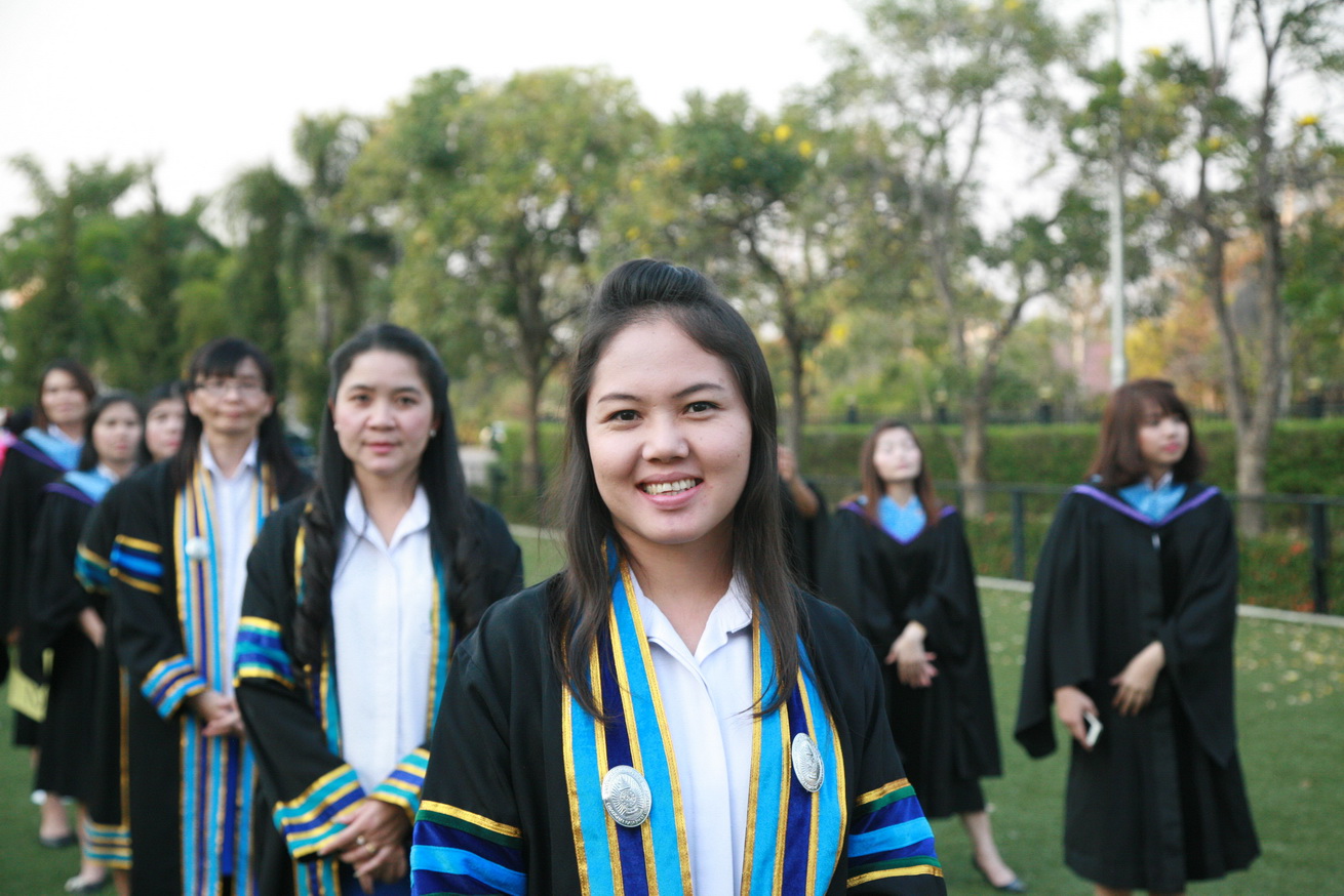 GraduationAnubarn2014_216